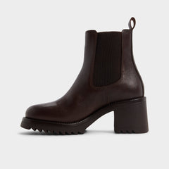 Medium brown Anneliese in Medium Brown - Chelsea boot, Lug sole | Aldo