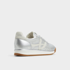 Silver Stepcount Silver Women's Low top sneakers - Jogger sneaker, Jogger sole | Aldo