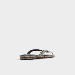 White/black Iliria White/Black Women's Flats - Slide sandal | Aldo