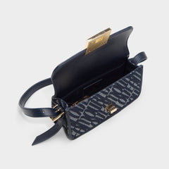 Denim Amandyy in Denim - Shoulder bag | Aldo