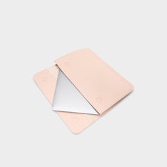 Pink Everythinglapp in Pink - Laptop case | Aldo