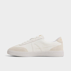 White Clubtrainer in White 14112554 - Low top sneaker, Cup sole | Aldo