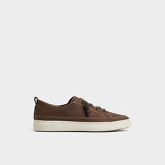 Brown Tristin in Brown 14041860 - Low top sneaker, Cup sole | Aldo