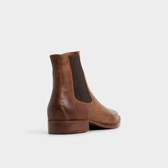 Cognac Dax in Cognac - Chelsea boot | Aldo