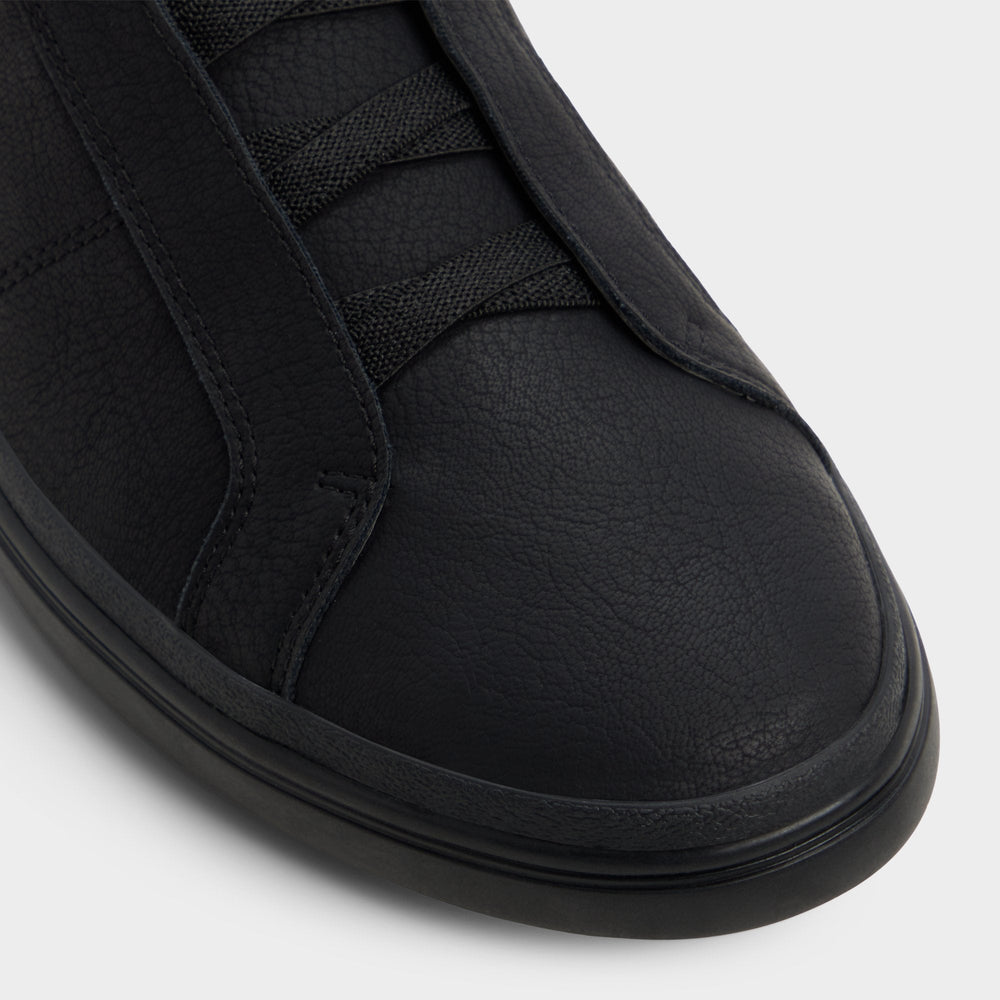 Black Carlson in Black 14203247 - Slip-on sneaker, Cup sole | Aldo
