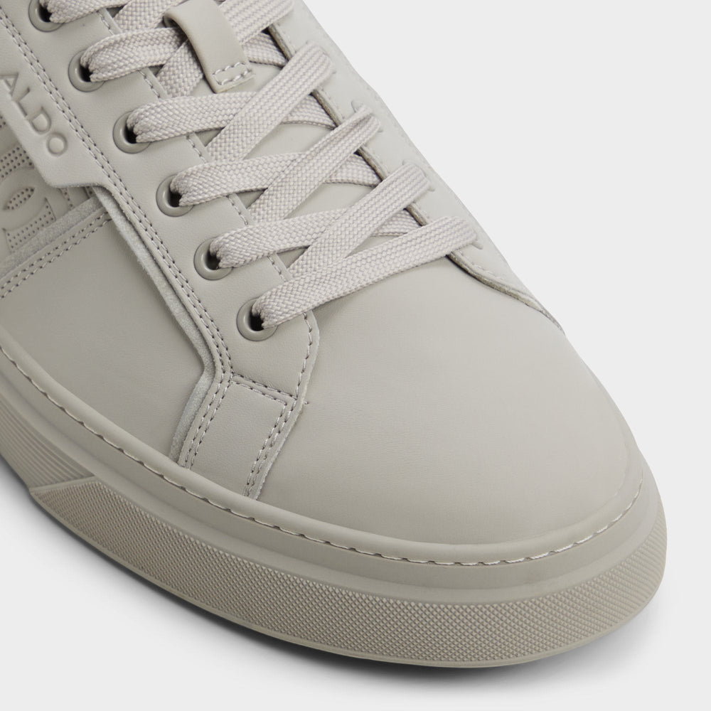 Light grey Ccourtline in Light Grey 14204580 - Low top sneaker | Aldo