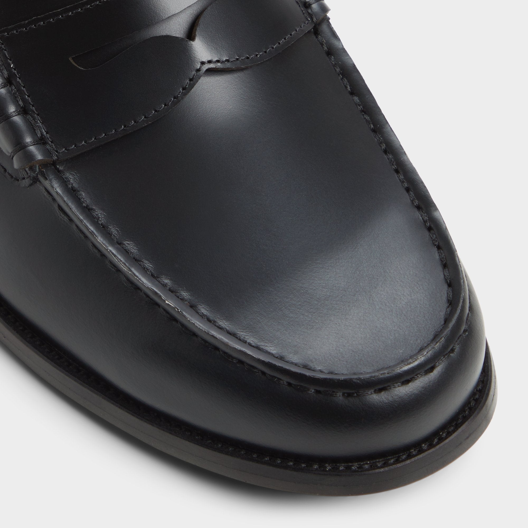 Black Jarom in Black - Loafer | Aldo