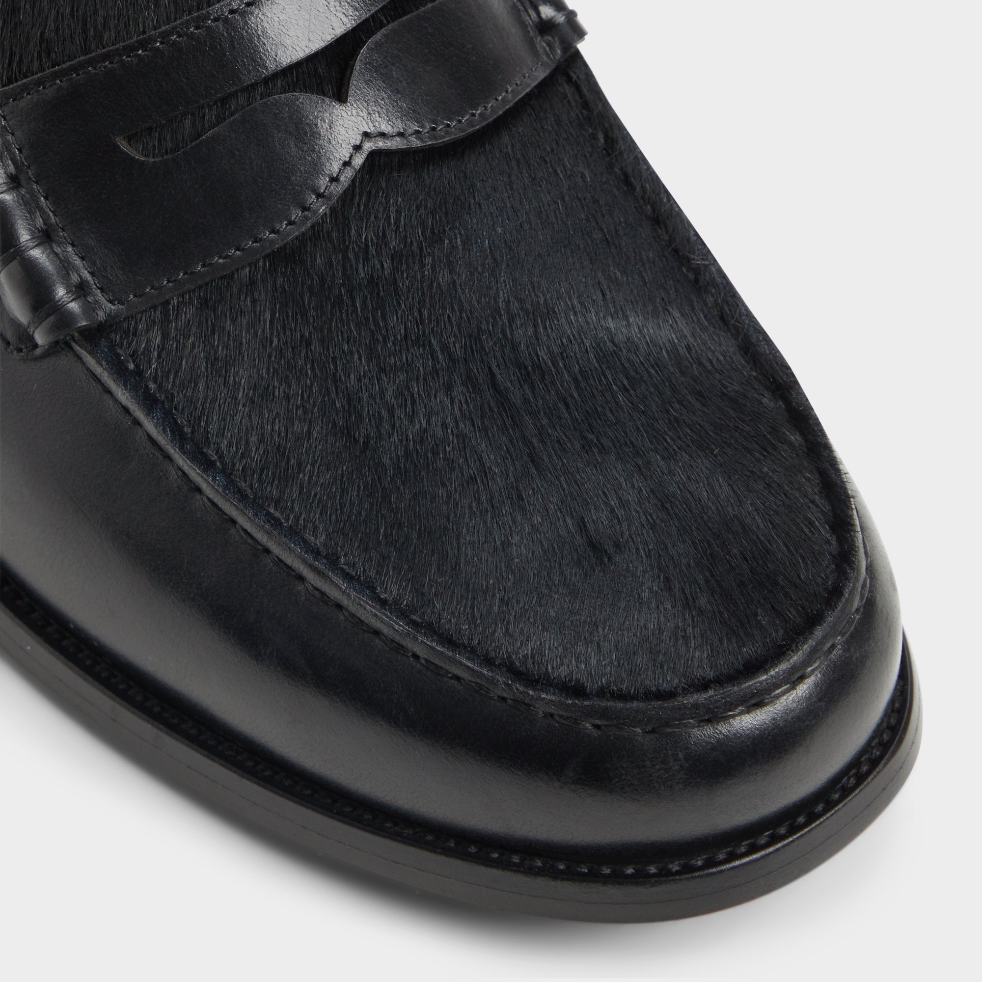 Open black Jarom in Open Black - Loafer | Aldo