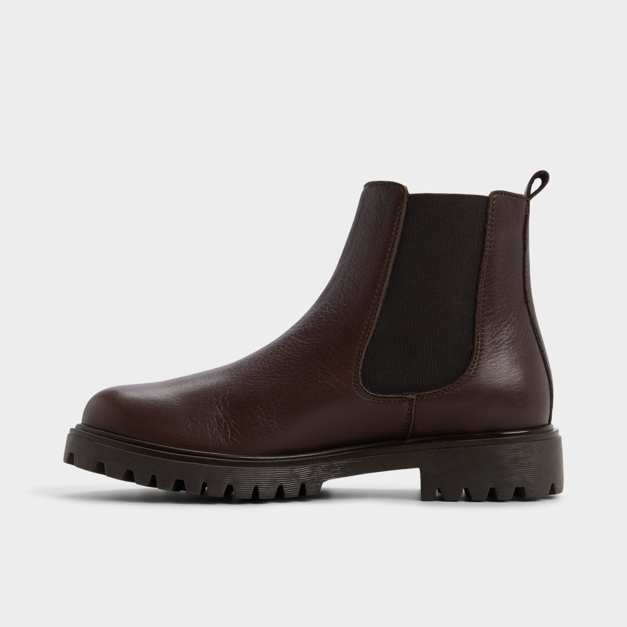 Medium brown Adalitlan in Medium Brown - Chelsea boot, Lug sole | Aldo