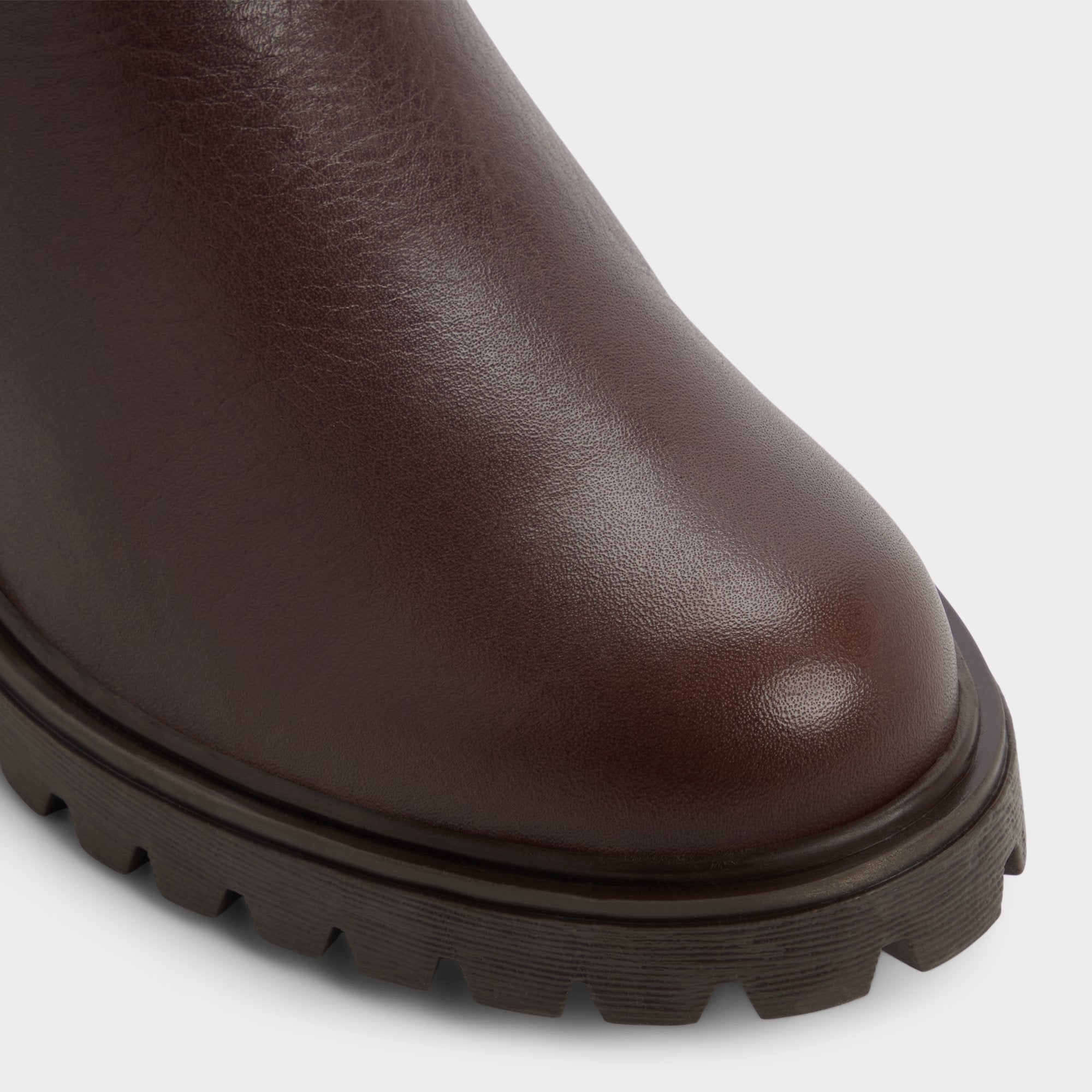 Medium brown Adalitlan in Medium Brown - Chelsea boot, Lug sole | Aldo