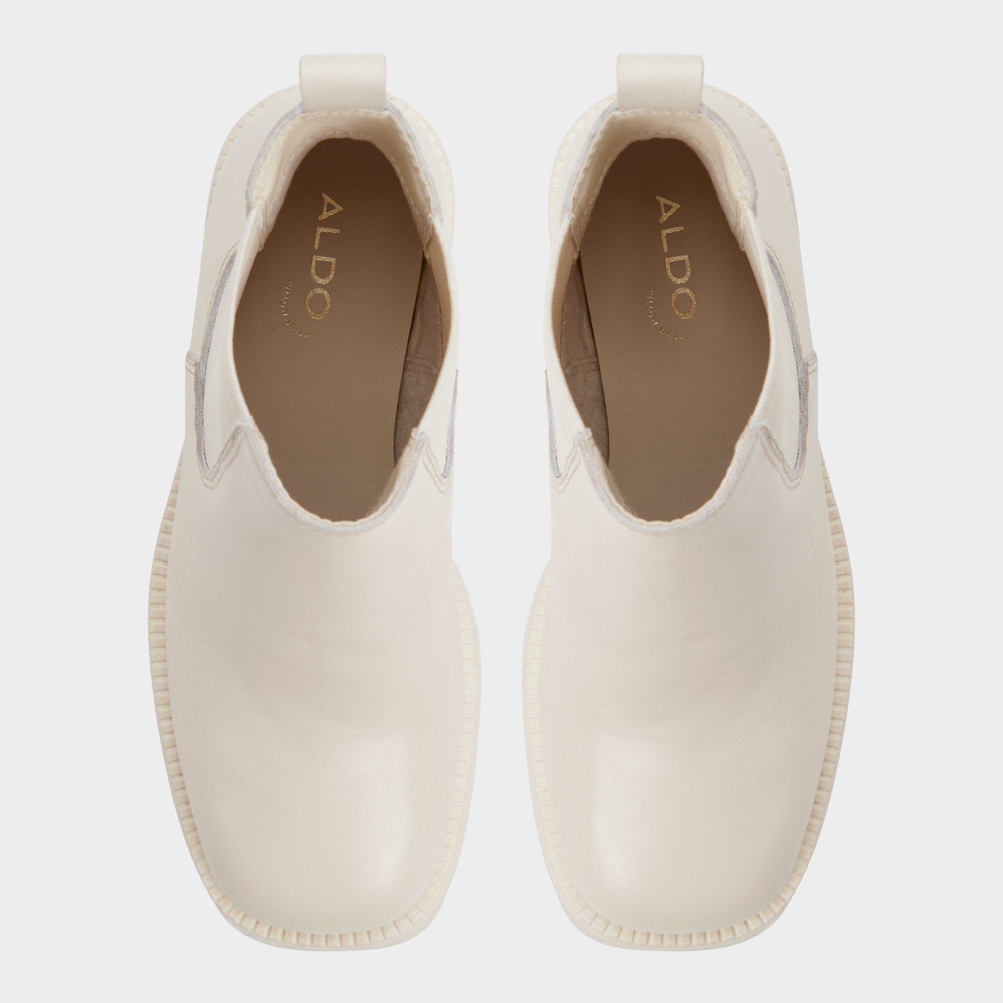 Other white Anneliese in Other White - Chelsea boot, Lug sole | Aldo