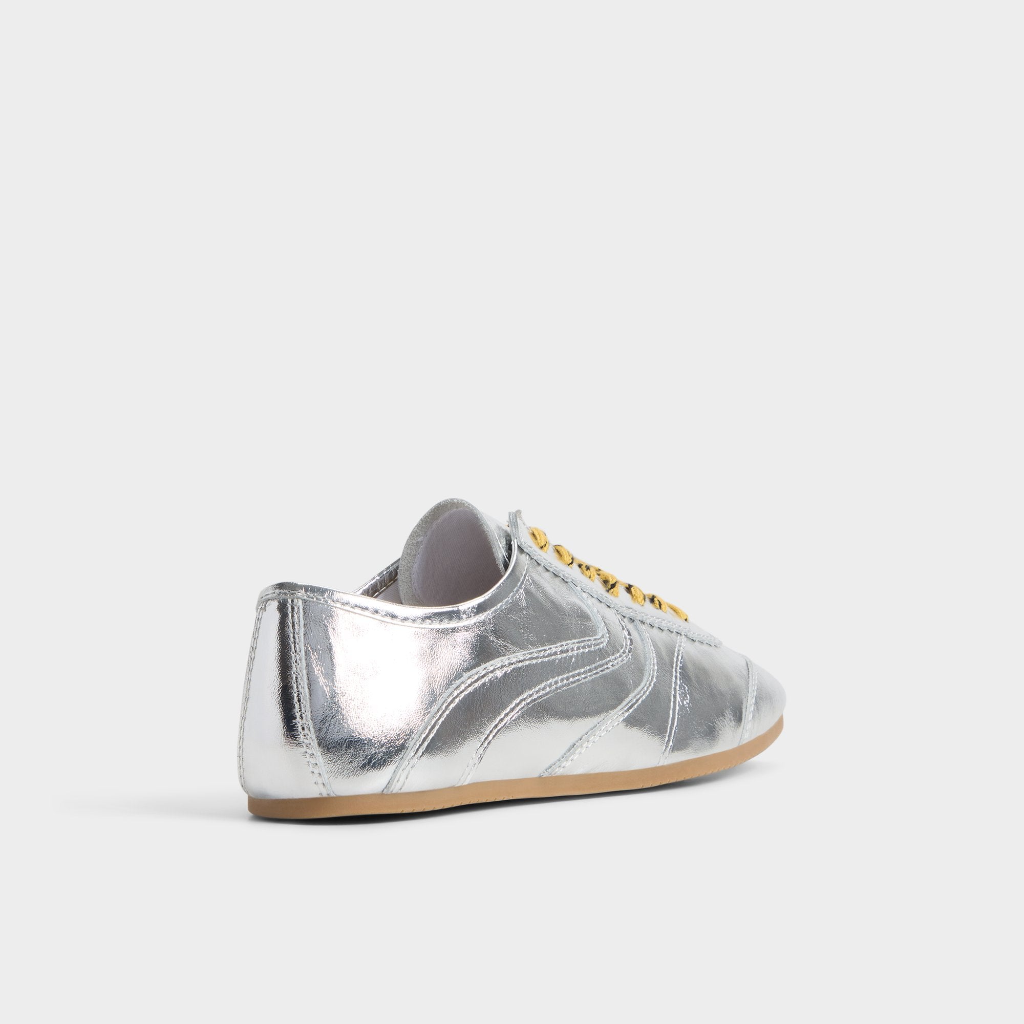 Silver Adrelya in Silver - Jogger sneaker, Jogger sole | Aldo