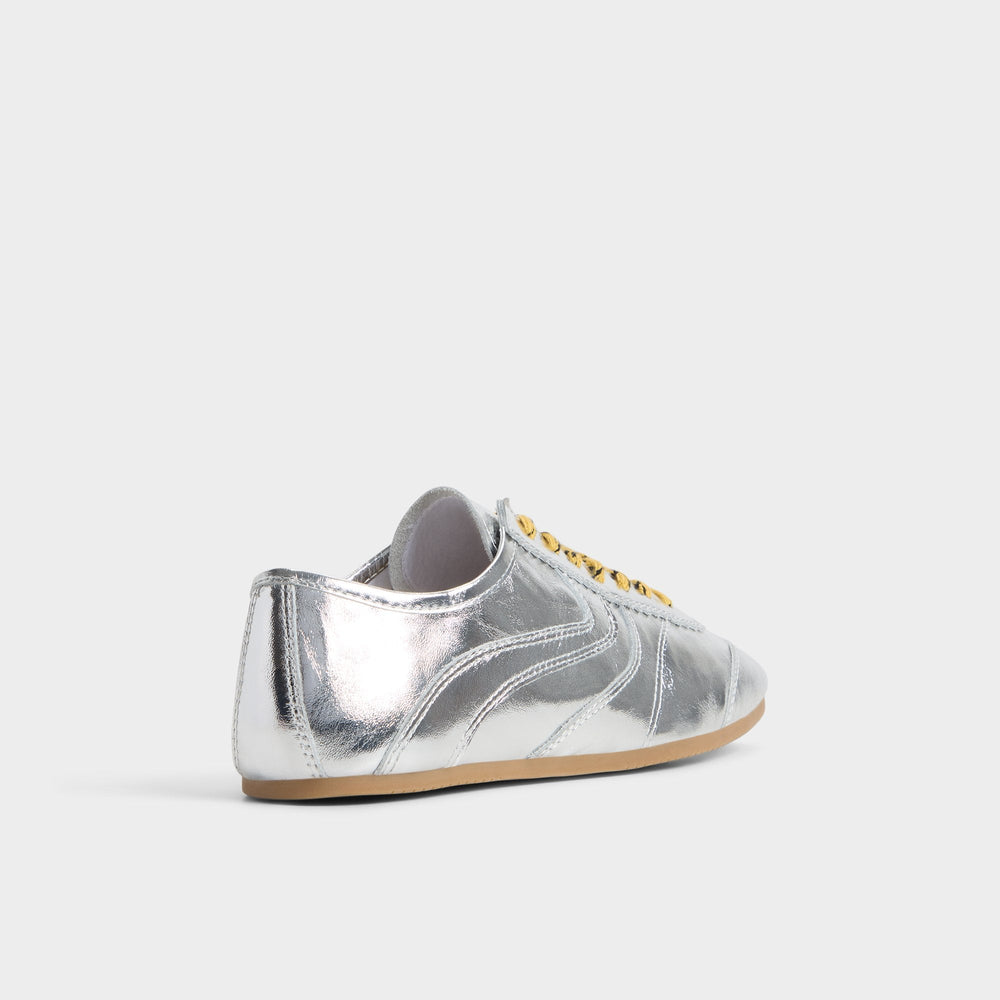 Silver Adrelya in Silver - Jogger sneaker, Jogger sole | Aldo