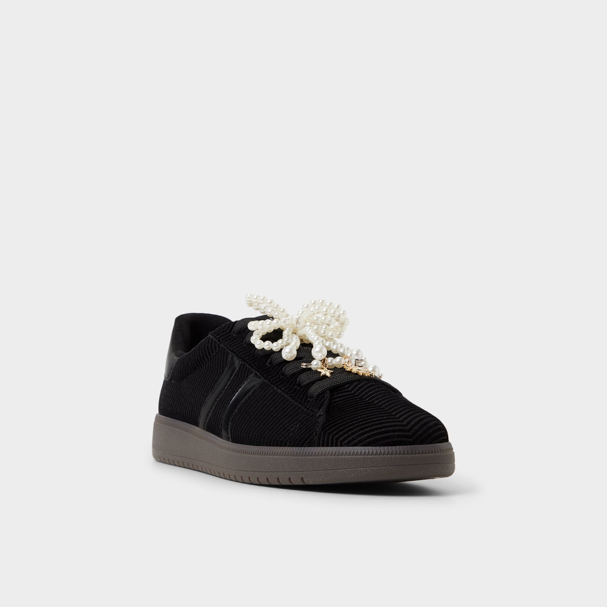 Black/black Chicsneaker2 in Black Black - Low top sneaker, Cup sole | Aldo