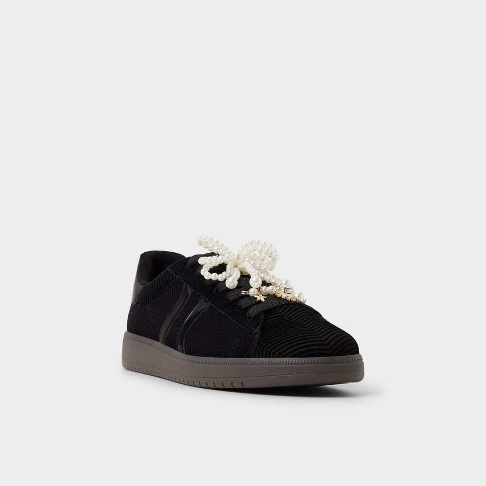 Black/black Chicsneaker2 in Black Black - Low top sneaker, Cup sole | Aldo