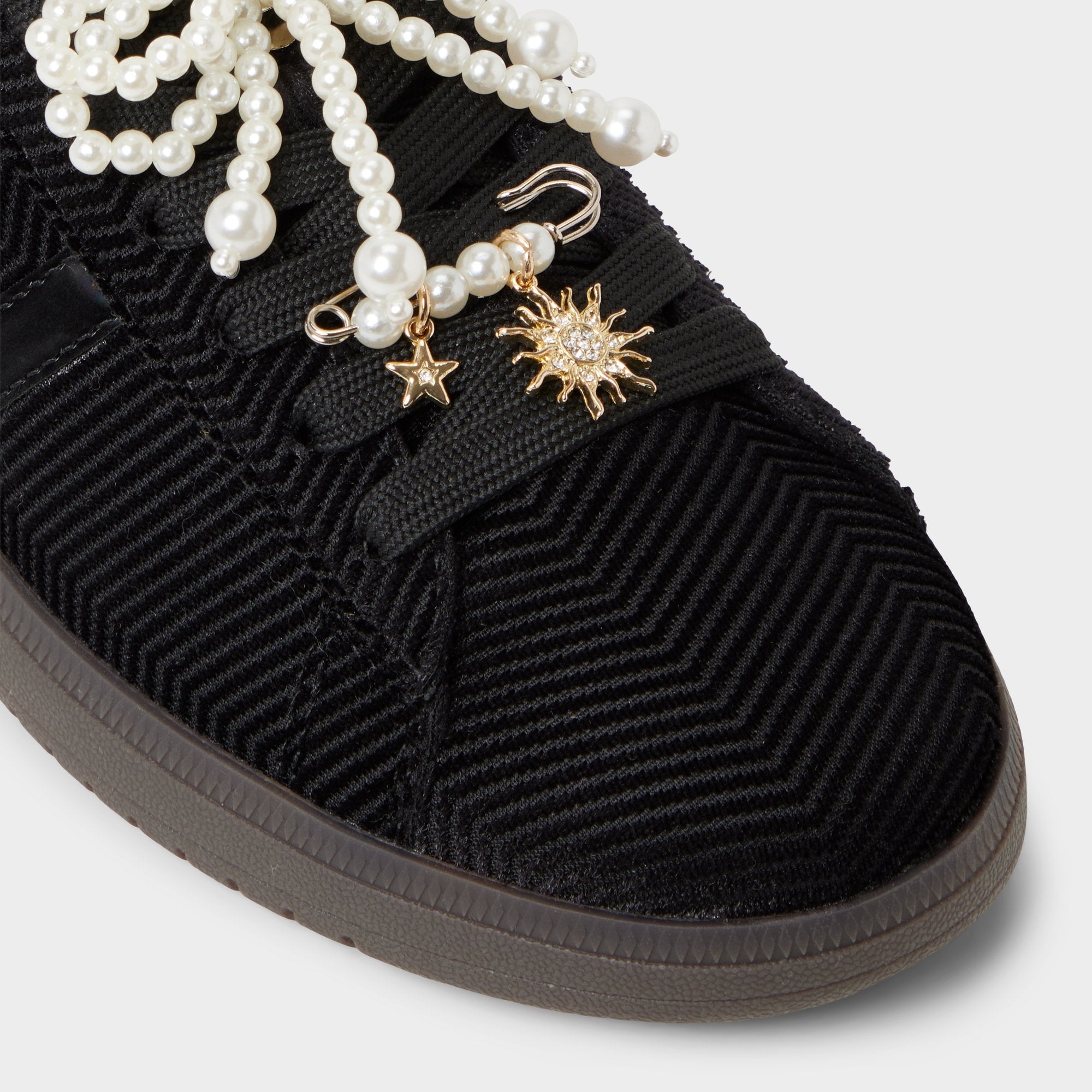 Black/black Chicsneaker2 in Black Black - Low top sneaker, Cup sole | Aldo