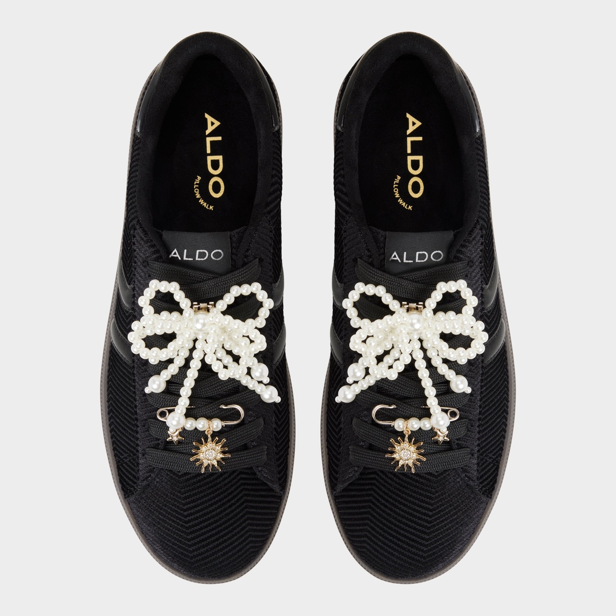 Black/black Chicsneaker2 in Black Black - Low top sneaker, Cup sole | Aldo