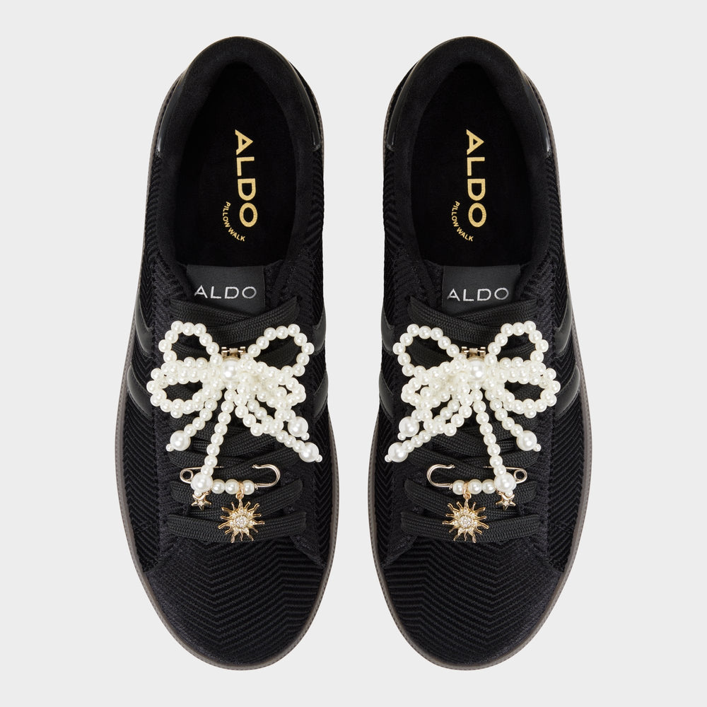 Black/black Chicsneaker2 in Black Black - Low top sneaker, Cup sole | Aldo