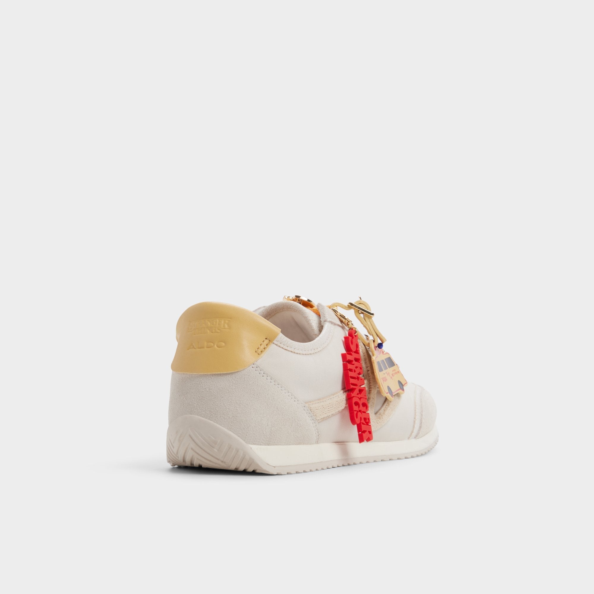 White Pineapplepizza in White - Women's sneaker | Aldo