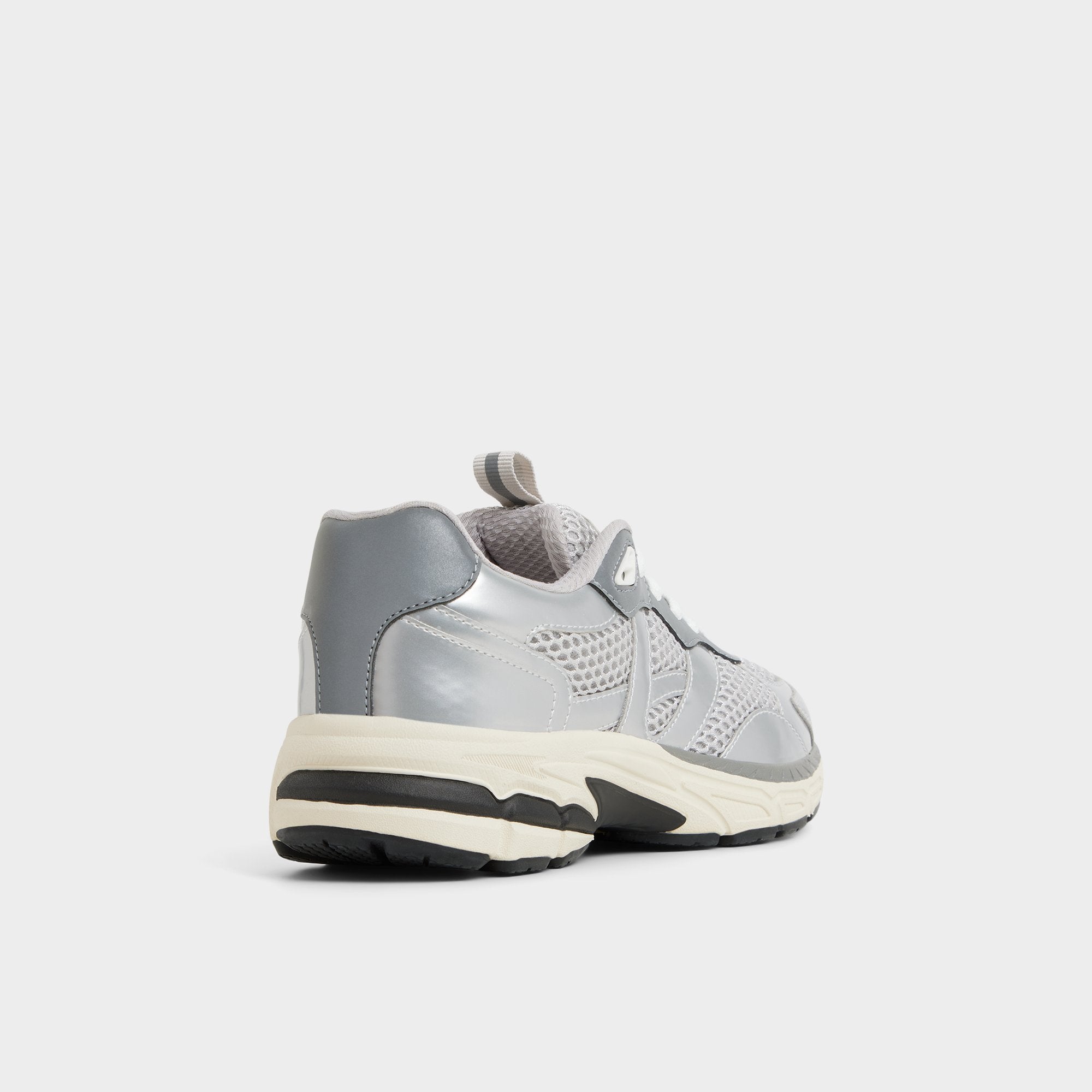 Silver Pillowsnkr in L Silver - Jogger sneaker | Aldo