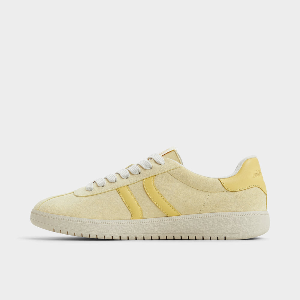 Light Yellow Chicsneaker Light Yellow Women's Low top sneakers - Low top sneaker, Cup sole | Aldo