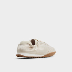 Light beige Balletsnkr Light Beige Women's Low top sneakers - Jogger sneaker | Aldo