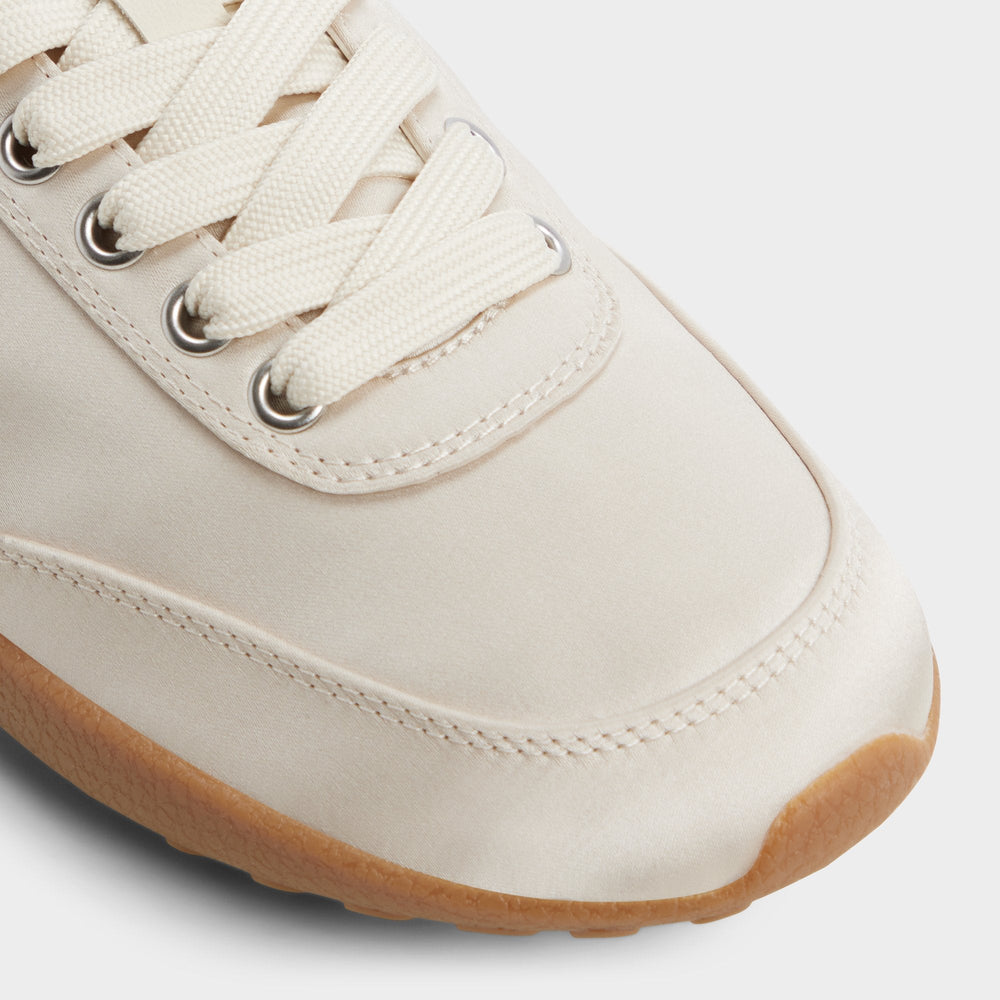 Light beige Balletsnkr Light Beige Women's Low top sneakers - Jogger sneaker | Aldo