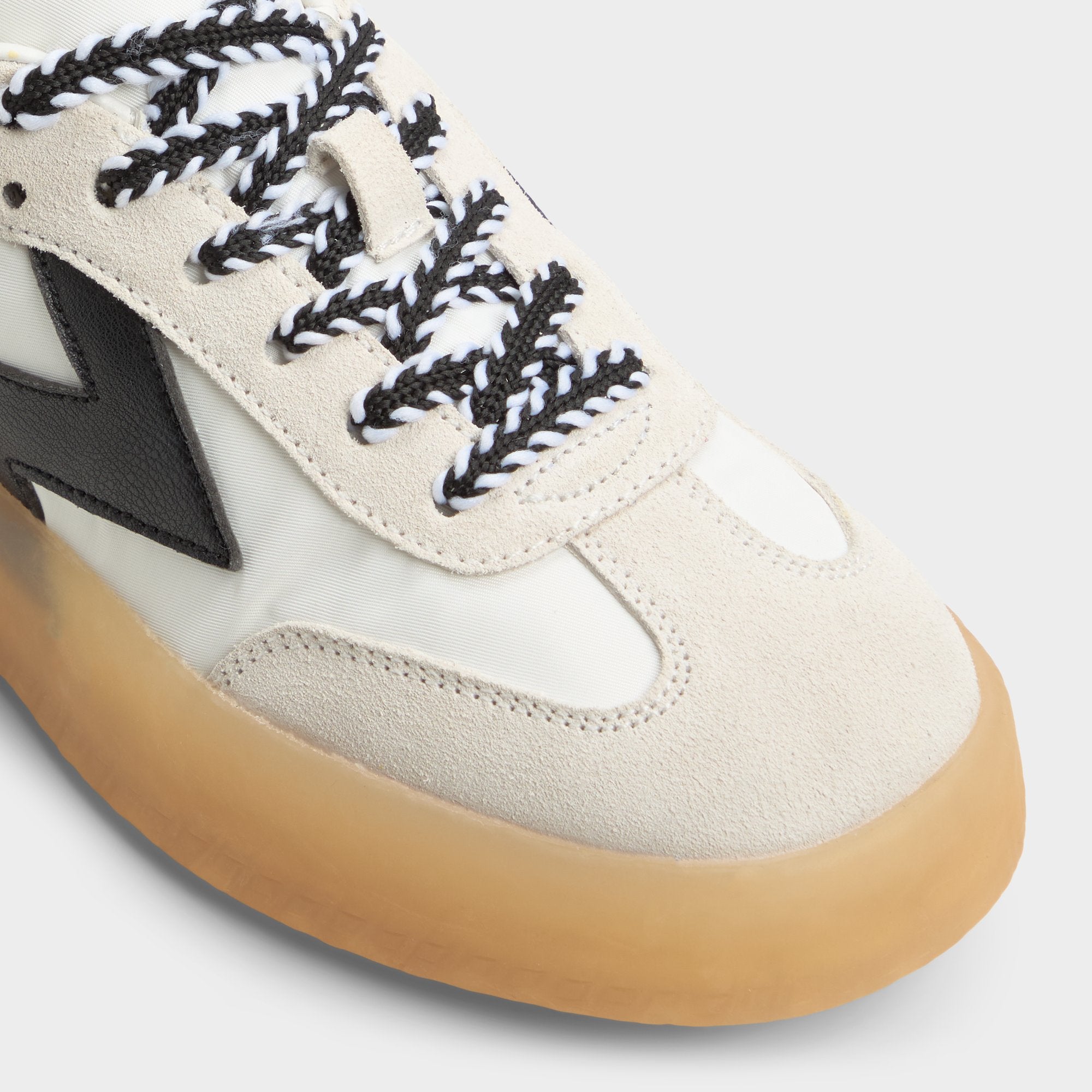White/Black Retrostep White/Black Women's Low top sneakers - Low top sneaker, Jogger sole | Aldo