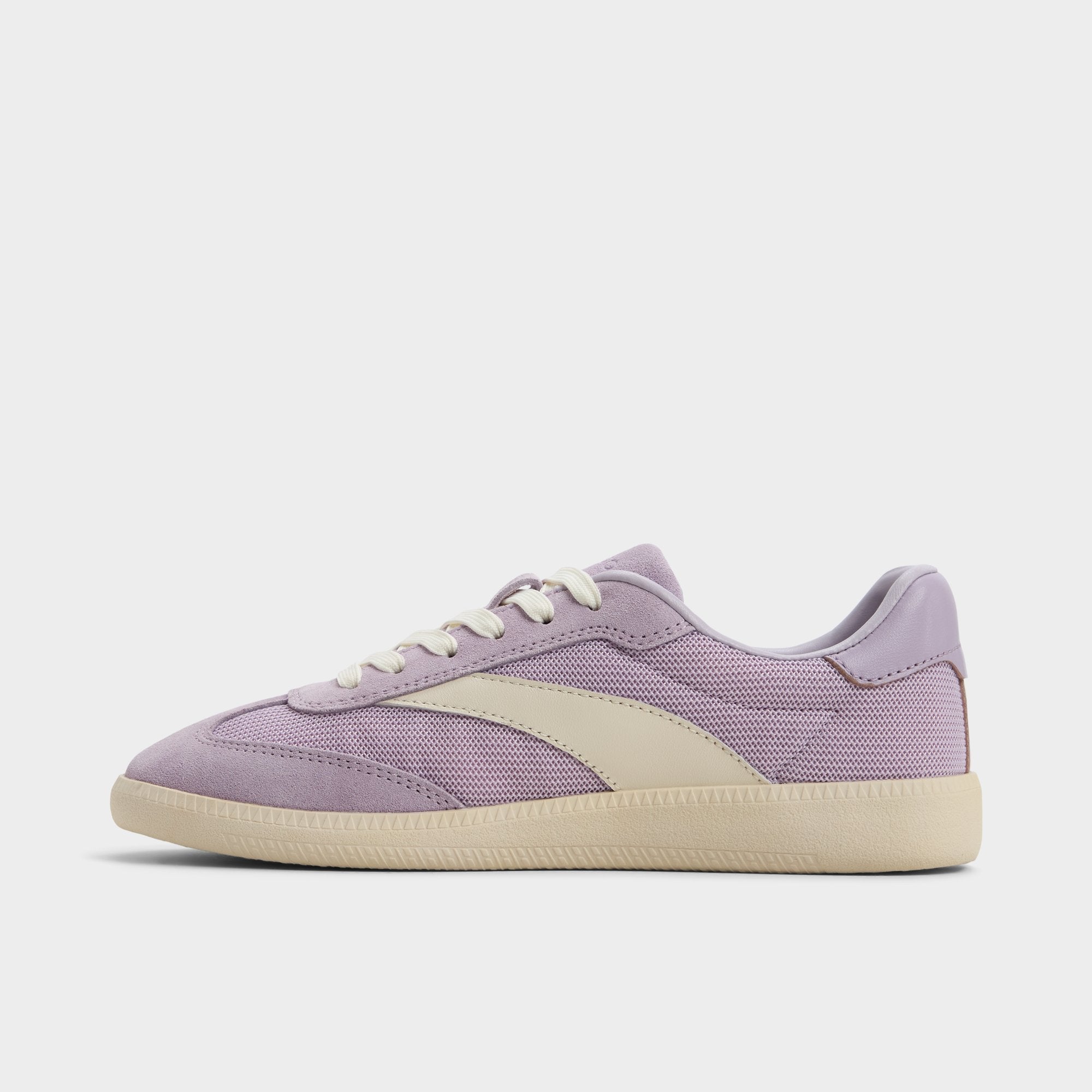 Light Purple Clubstyle Light Purple Women's Low top sneakers - Jogger sneaker, Jogger sole | Aldo