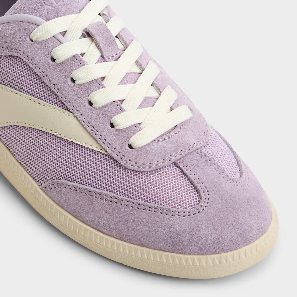 Light Purple Clubstyle Light Purple Women's Low top sneakers - Jogger sneaker, Jogger sole | Aldo