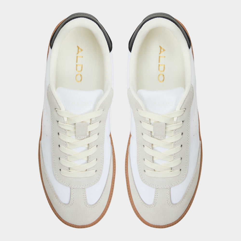 White/Black Clubstyle White/Black Women's Low top sneakers - Jogger sneaker, Jogger sole | Aldo