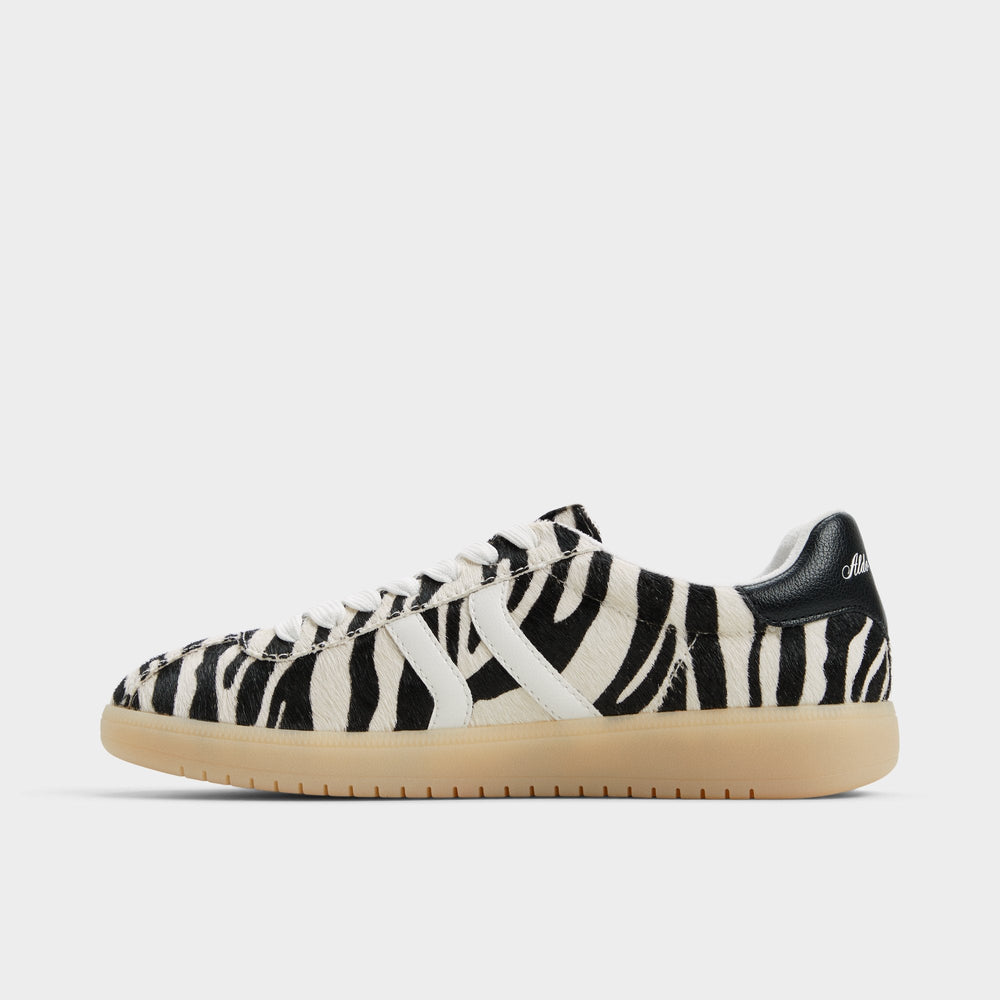 White/Black Chicsneaker White/Black Women's Aldo Sport Club - Low top sneaker, Cup sole | Aldo