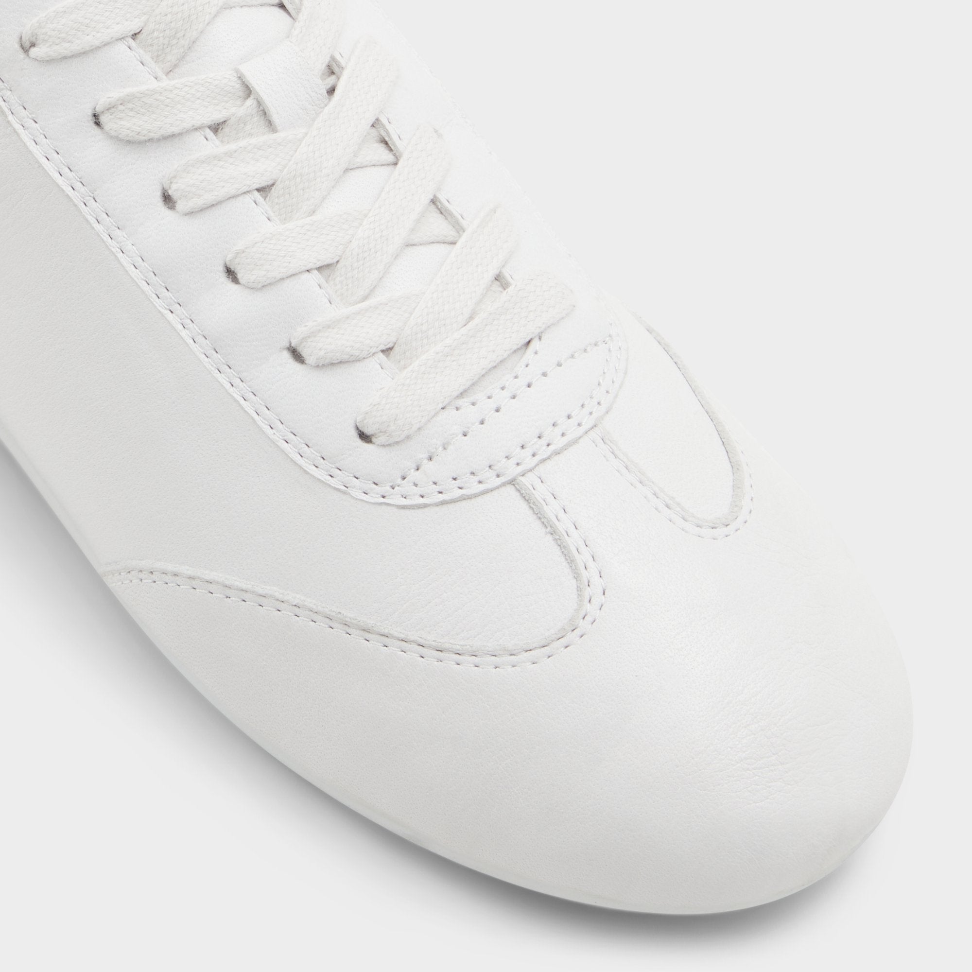 White/Bone Swiftlyy White/Bone Women's Low top sneakers - Low top sneaker | Aldo