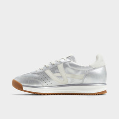 Silver Stepcount Silver Women's Low top sneakers - Jogger sneaker, Jogger sole | Aldo