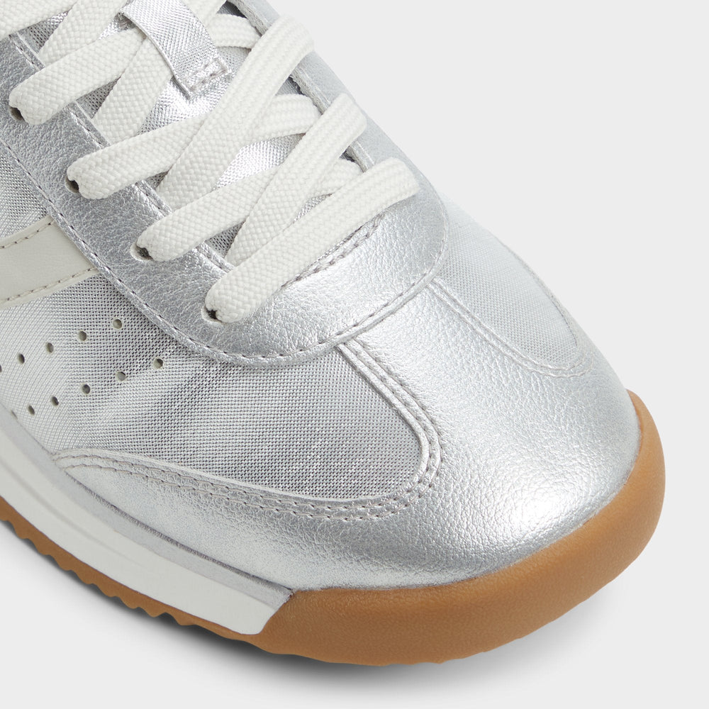 Silver Stepcount Silver Women's Low top sneakers - Jogger sneaker, Jogger sole | Aldo