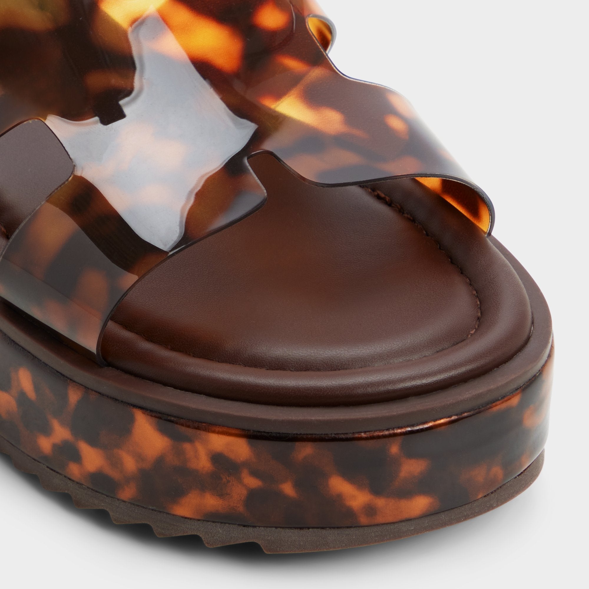 Open brown Anayelie in Open Brown - Slide sandal, Platform | Aldo