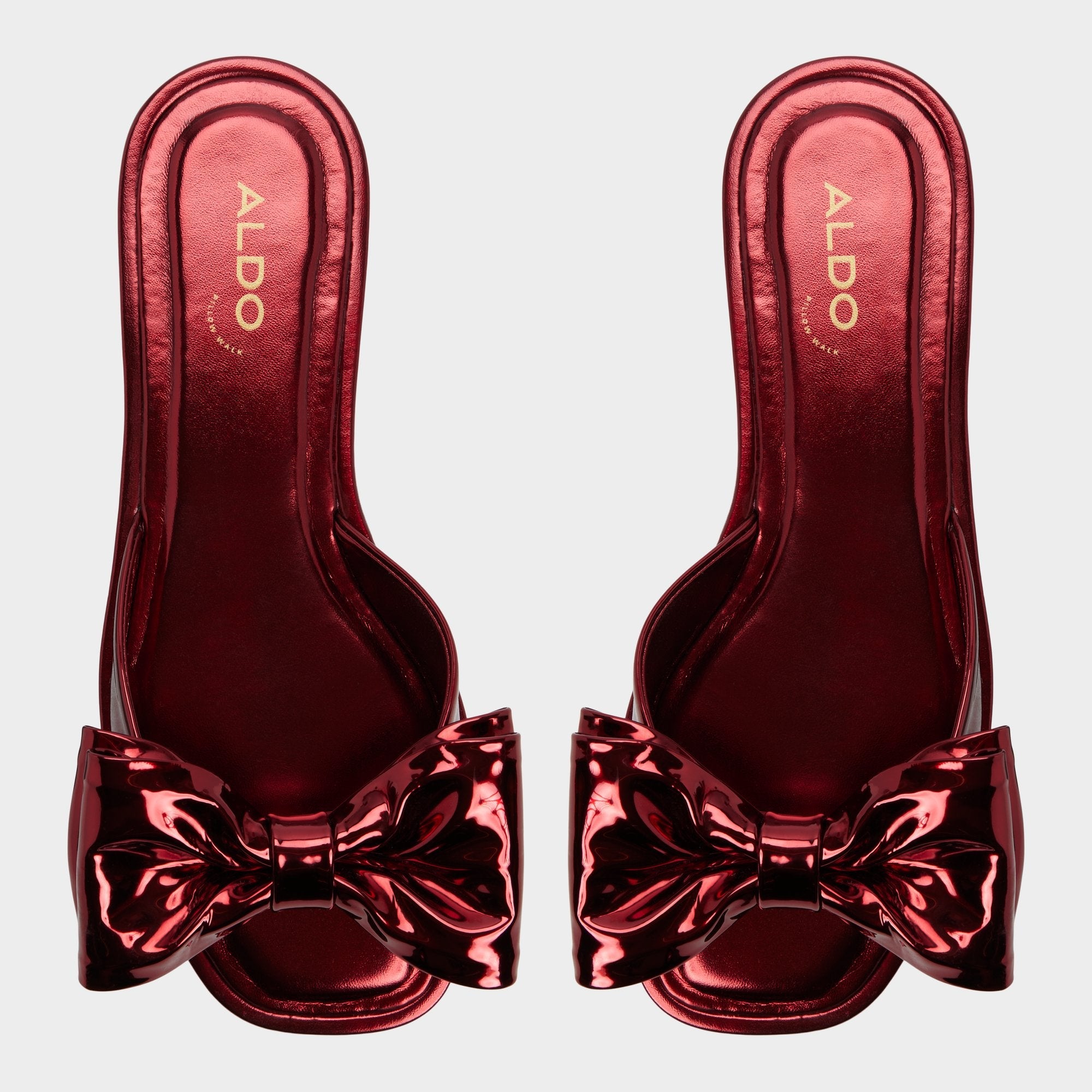 Medium red Bowetta in Medium Red - Slide sandal | Aldo
