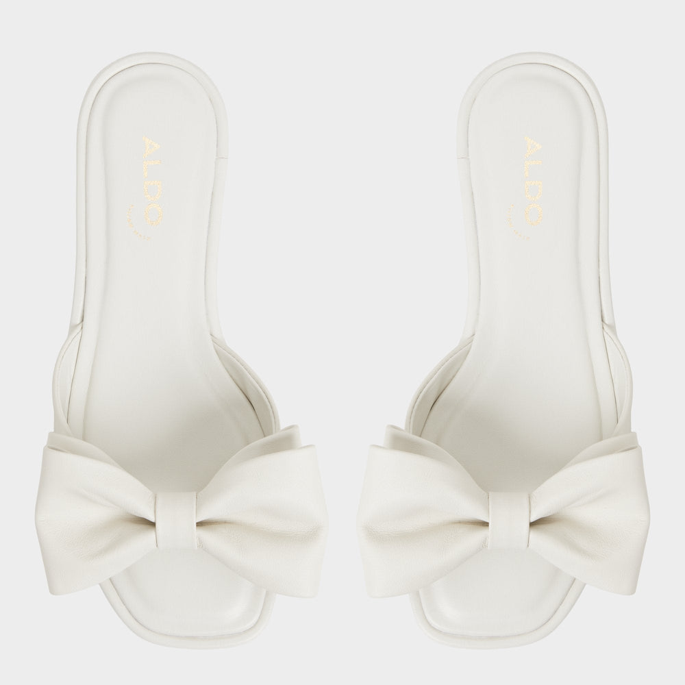 Other white Bowetta in Other White - Slide sandal | Aldo