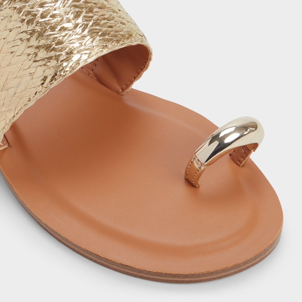 Gold Beachwalk Gold Women's Iridescent metallics - Slide sandal | Aldo
