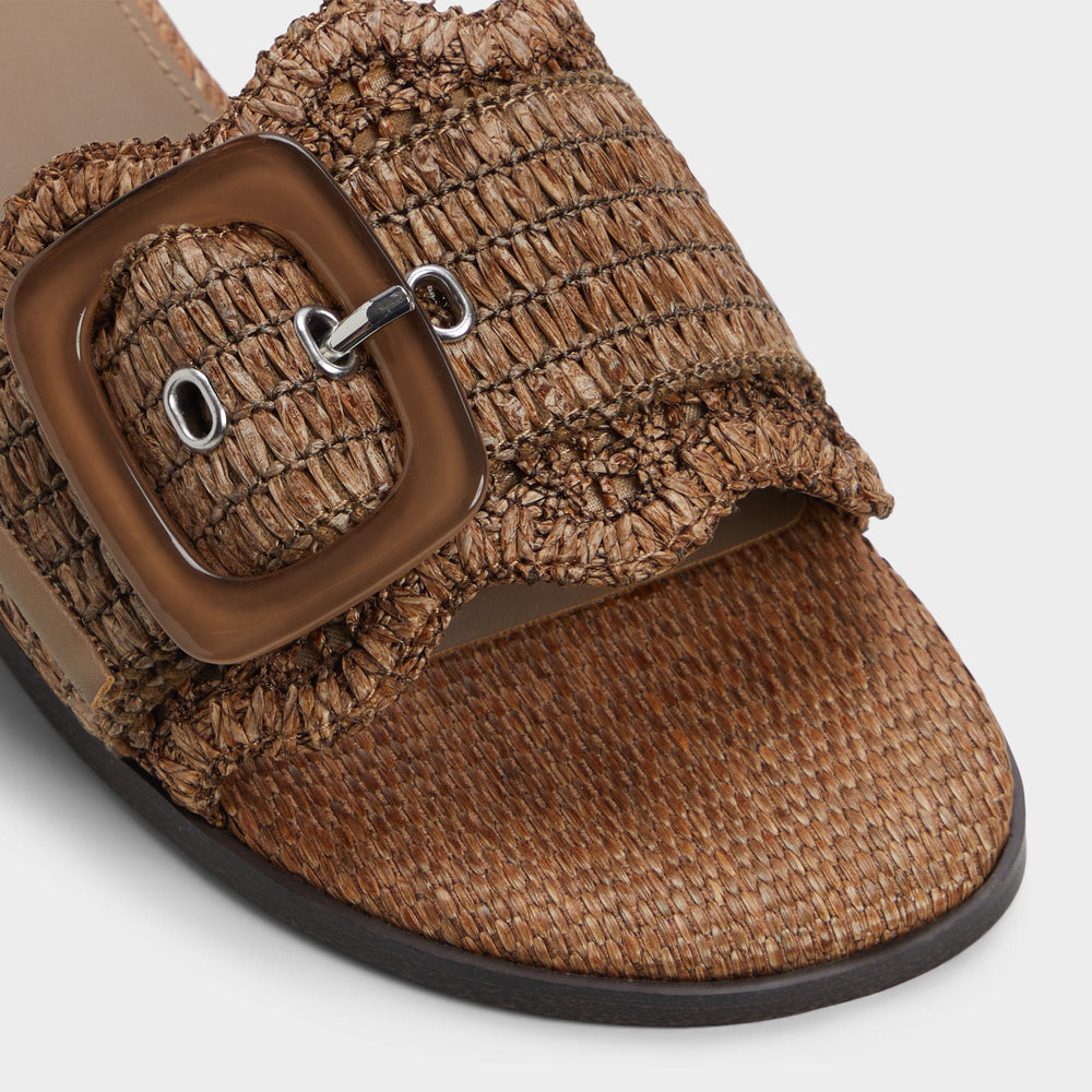 Light brown Wavysally in Light Brown - Slide sandal | Aldo