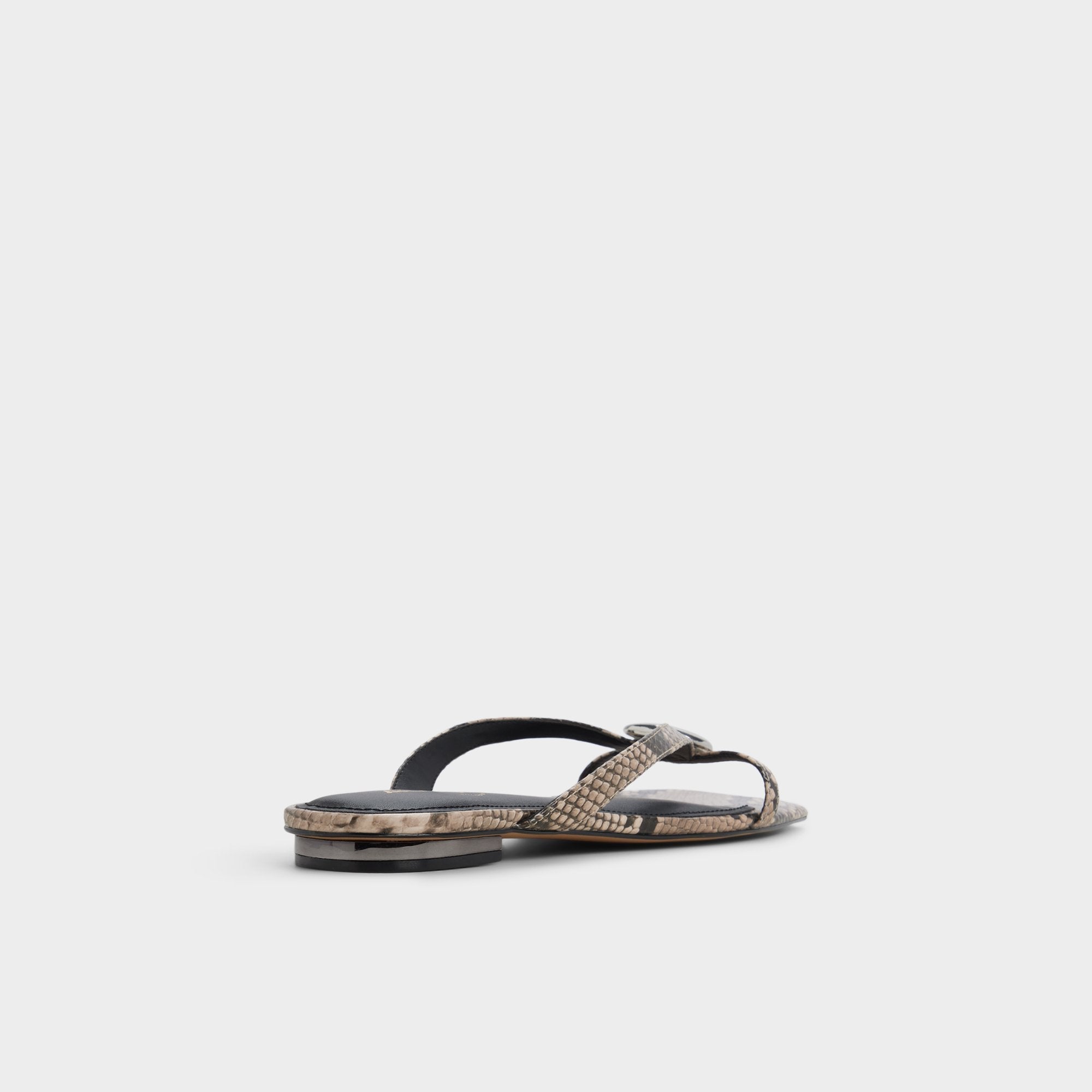 White/black Iliria White/Black Women's Flats - Slide sandal | Aldo