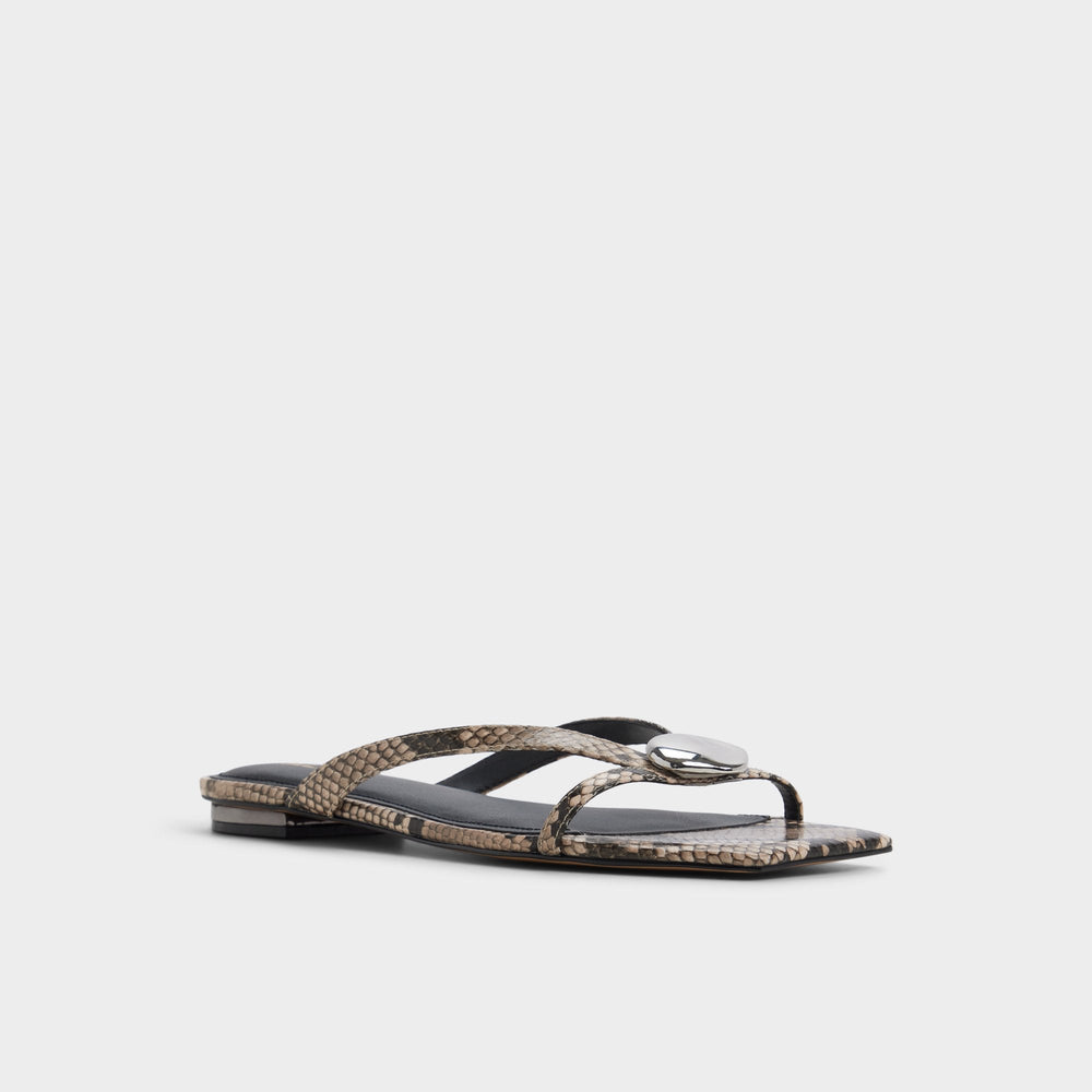 White/black Iliria White/Black Women's Flats - Slide sandal | Aldo