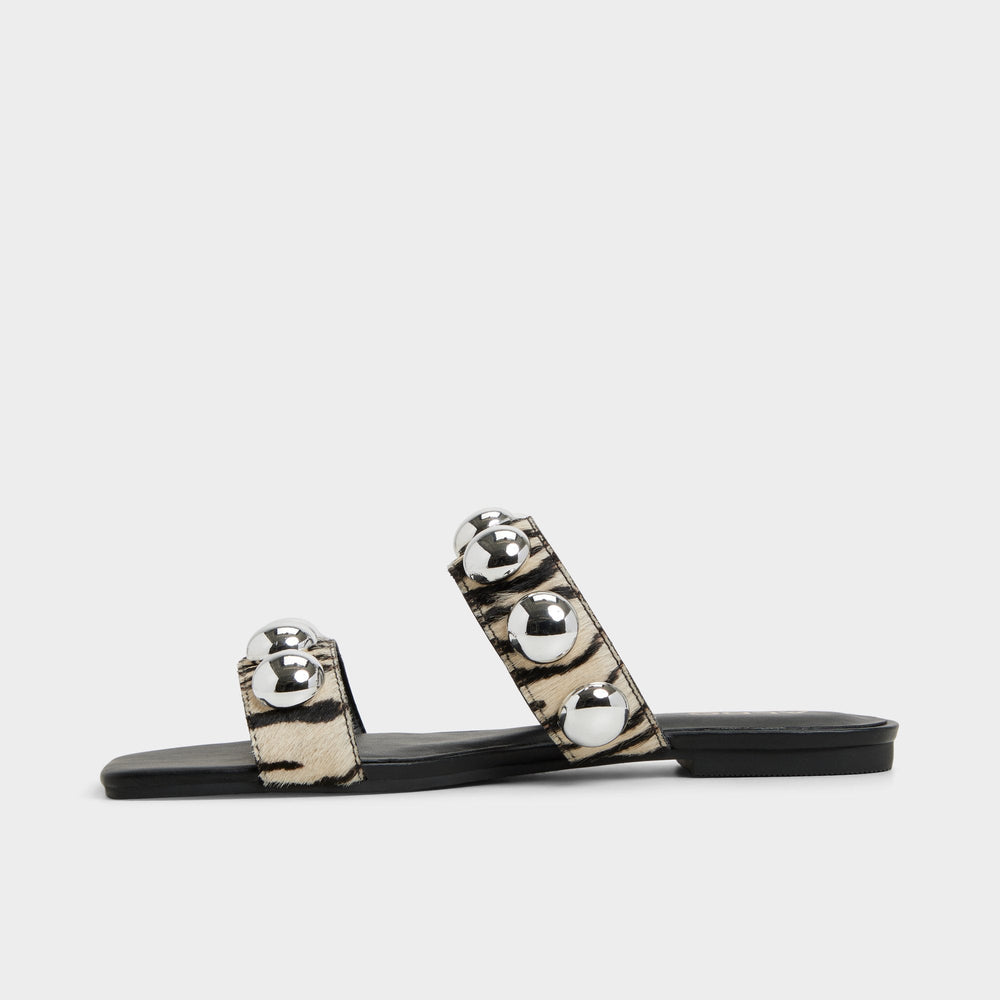 White/Black Katalena in White Black - Slide sandal | Aldo