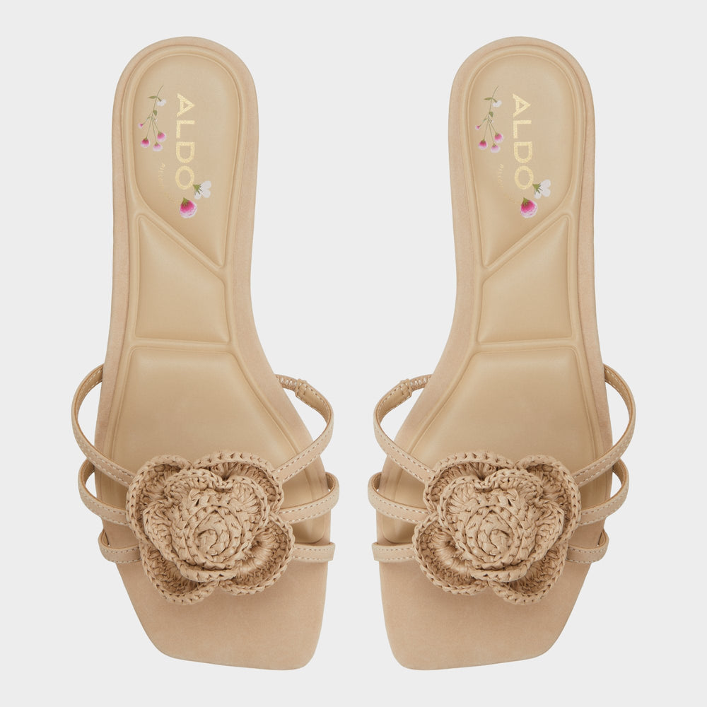 Sand Wildbloom Sand Women's Travel essentials - Strappy flat sandal | Aldo