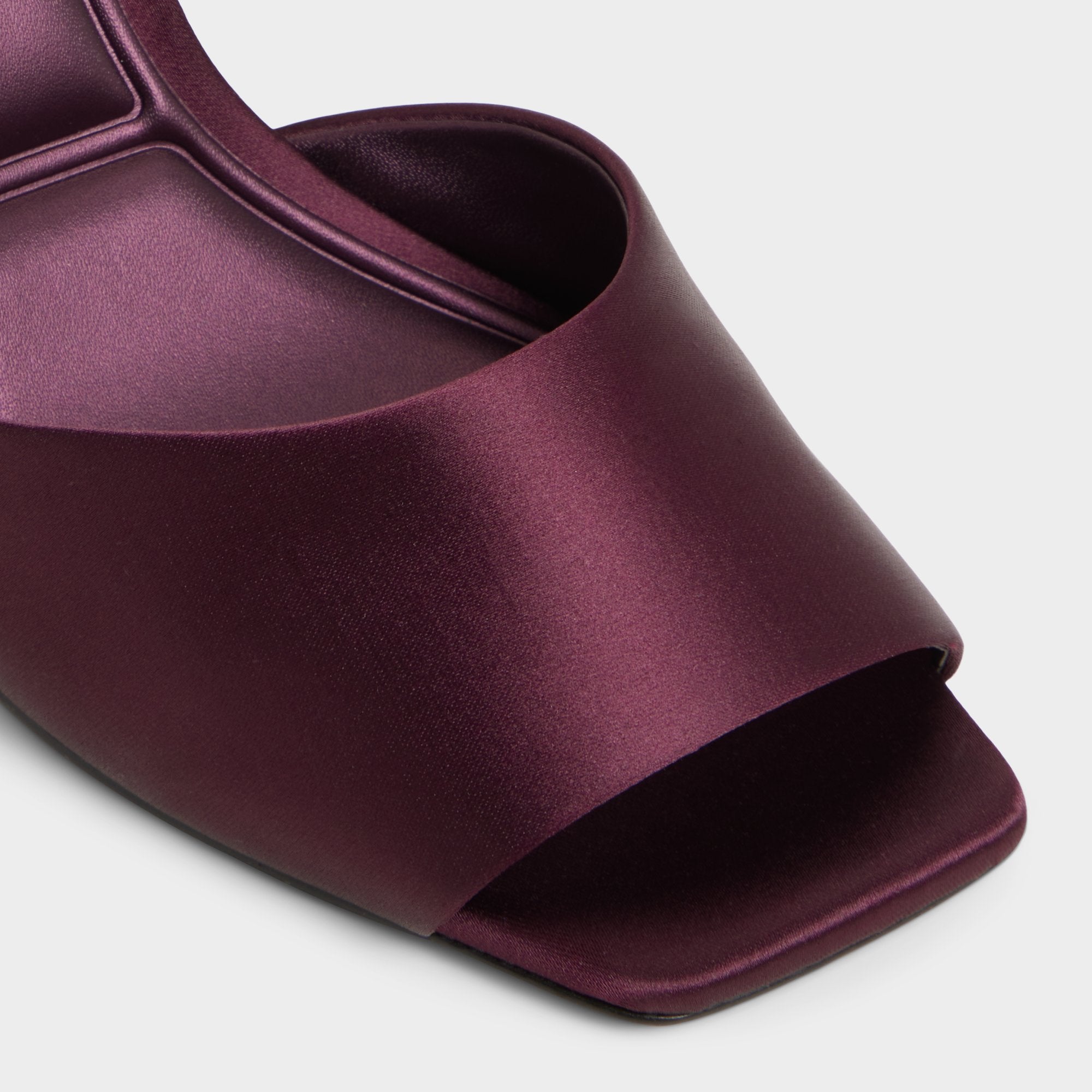 Bordo Kaiasien in Bordo 14151896 - Strappy heeled sandal, Stiletto heel | Aldo