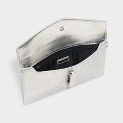 Silver Lariblingg in Silver - Clutch | Aldo