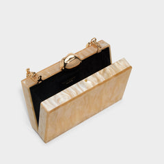 Natural Zaloriaax in Natural - Clutch | Aldo