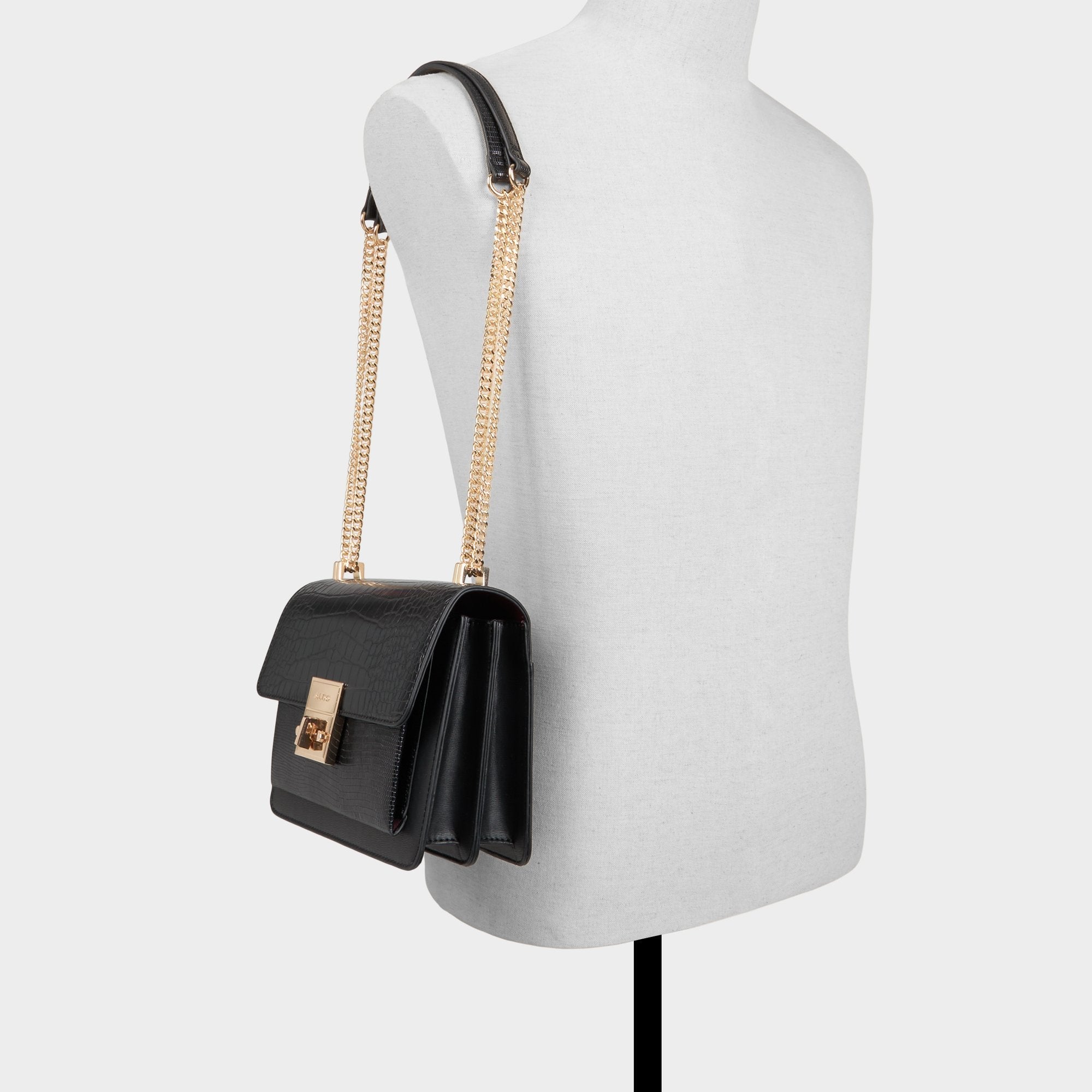 Black Nulsenn in Black - Crossbody bag | Aldo