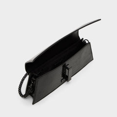 Black Mmychaelaa in Black - Clutch | Aldo