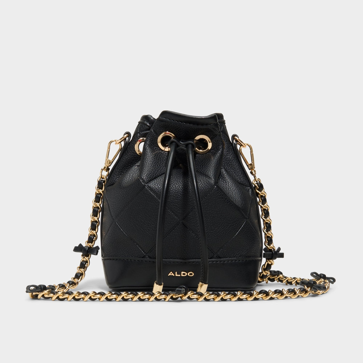 Black Elynnaa in Black - Bucket bag | Aldo